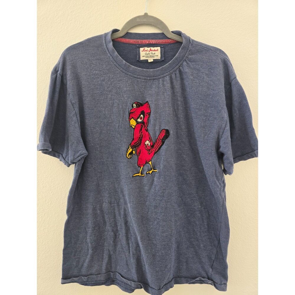 Vintage Red Jacket Embroidered Cardinal Mascot T-Shirt Navy Blue Mens L Baseball - Picture 1 of 7